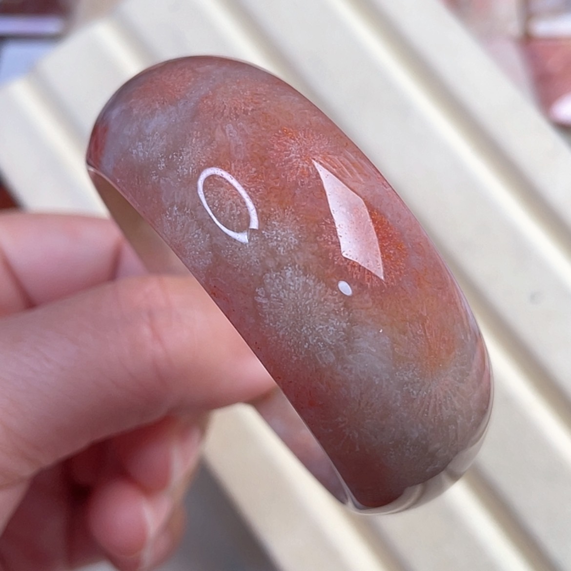 【闪购商品】硅化玉手镯合金圈口51