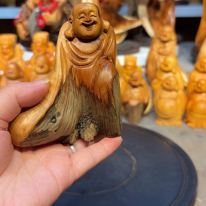 柏木太行崖柏弥勒佛