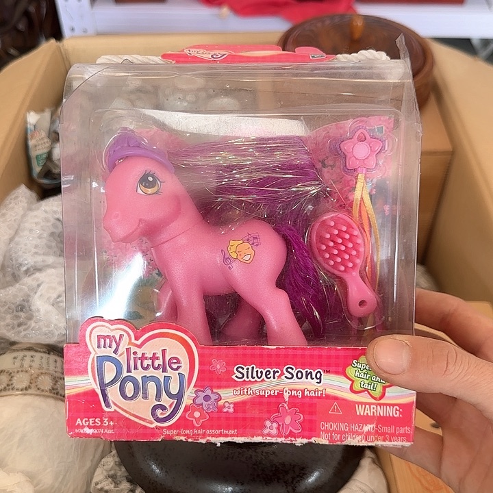 瓷片小**?瓷质品工艺品