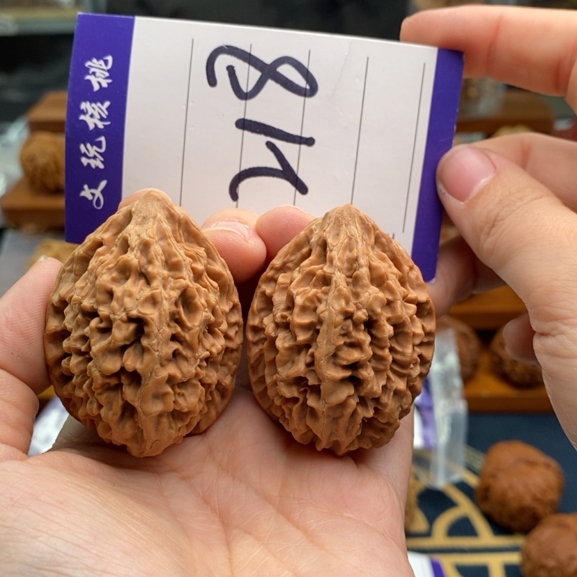 【闪购商品】文玩核桃吊坠36招财鼠