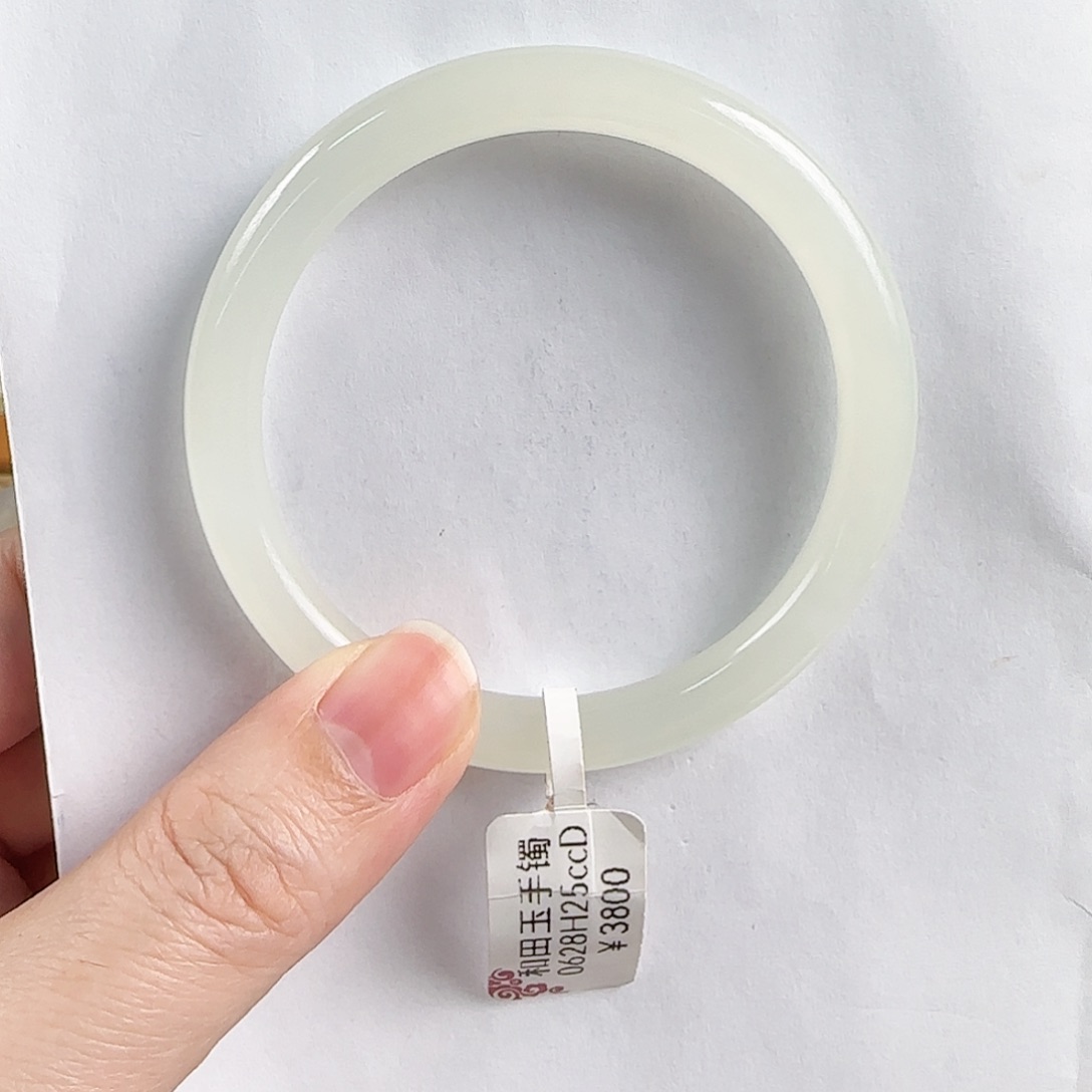 和田玉手镯未镶嵌53