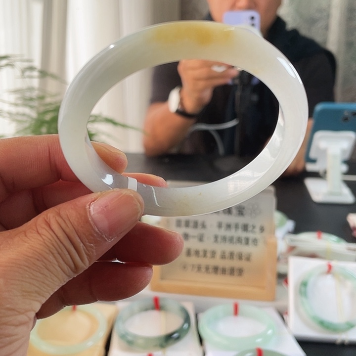 未镶嵌手镯翡翠成品