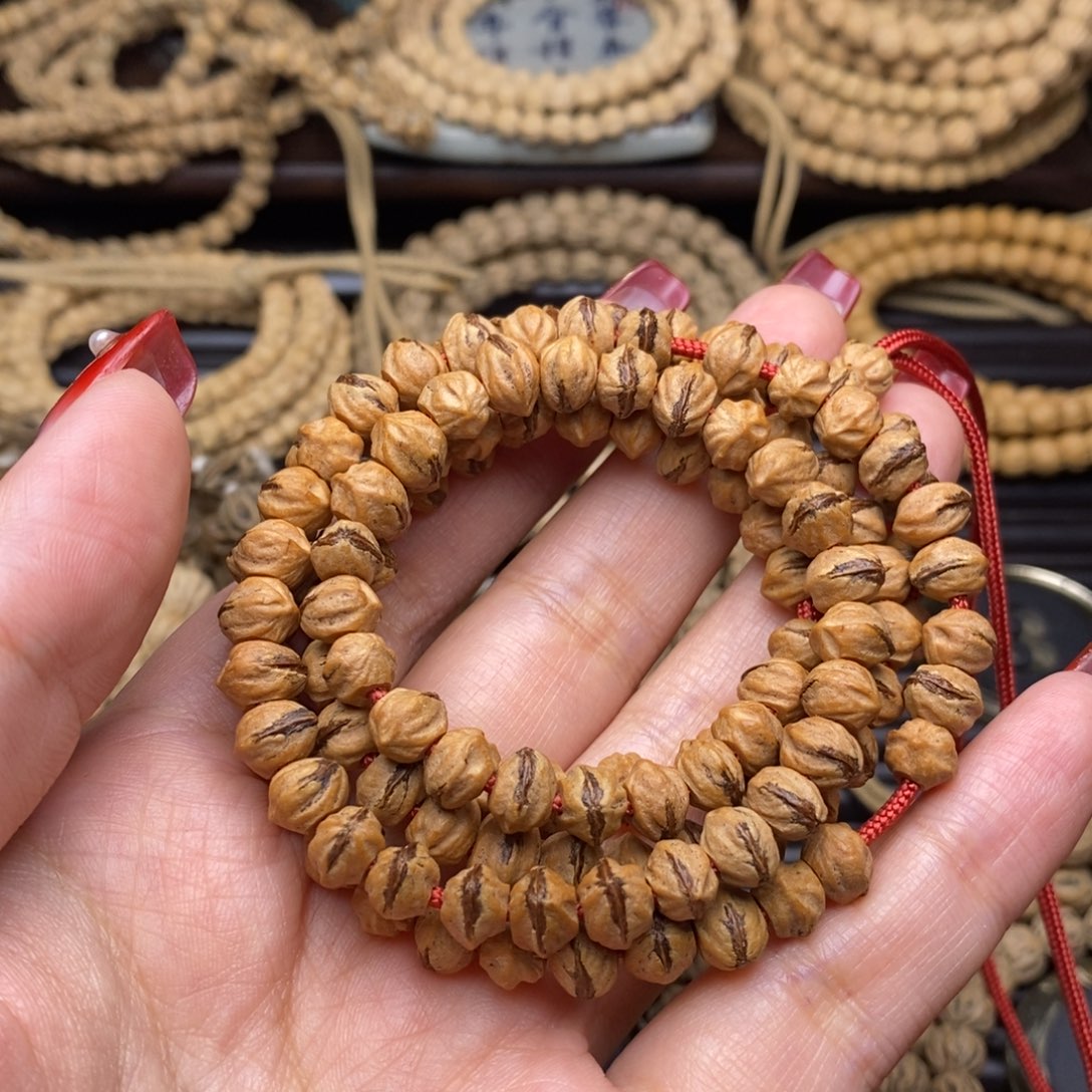 柏香籽/百香籽吊坠懒*