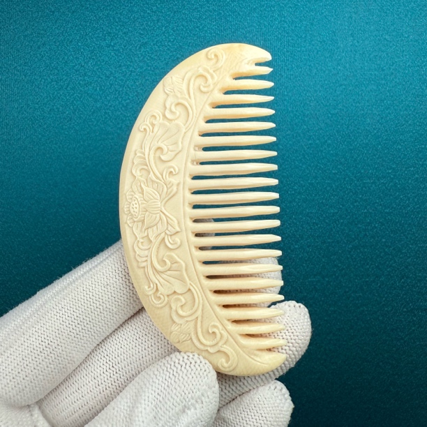 H77-76天然猛犸牙 梳子78*39*6.7mm支持复检假一罚十