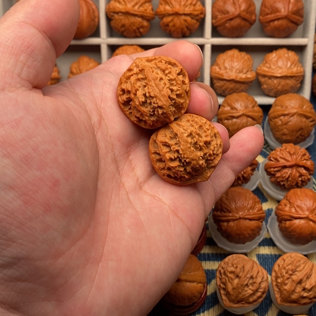 把件文玩核桃荔枝纹