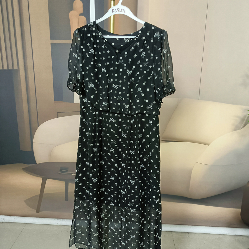 【FL855】夏装新款时尚收腰显瘦减龄V领连衣裙