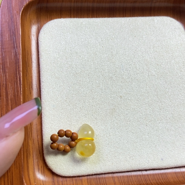 琥珀未镶嵌珠宝奇石葫芦提溜