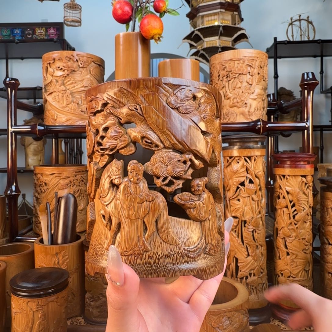 竹赴京赶考中号笔筒