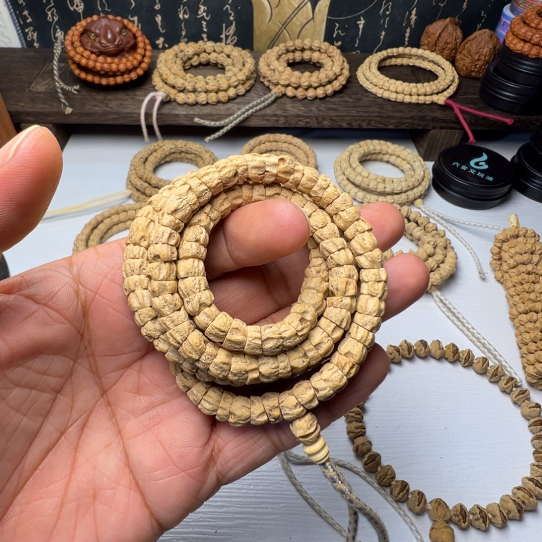 海***屋柏香籽/百香籽吊坠