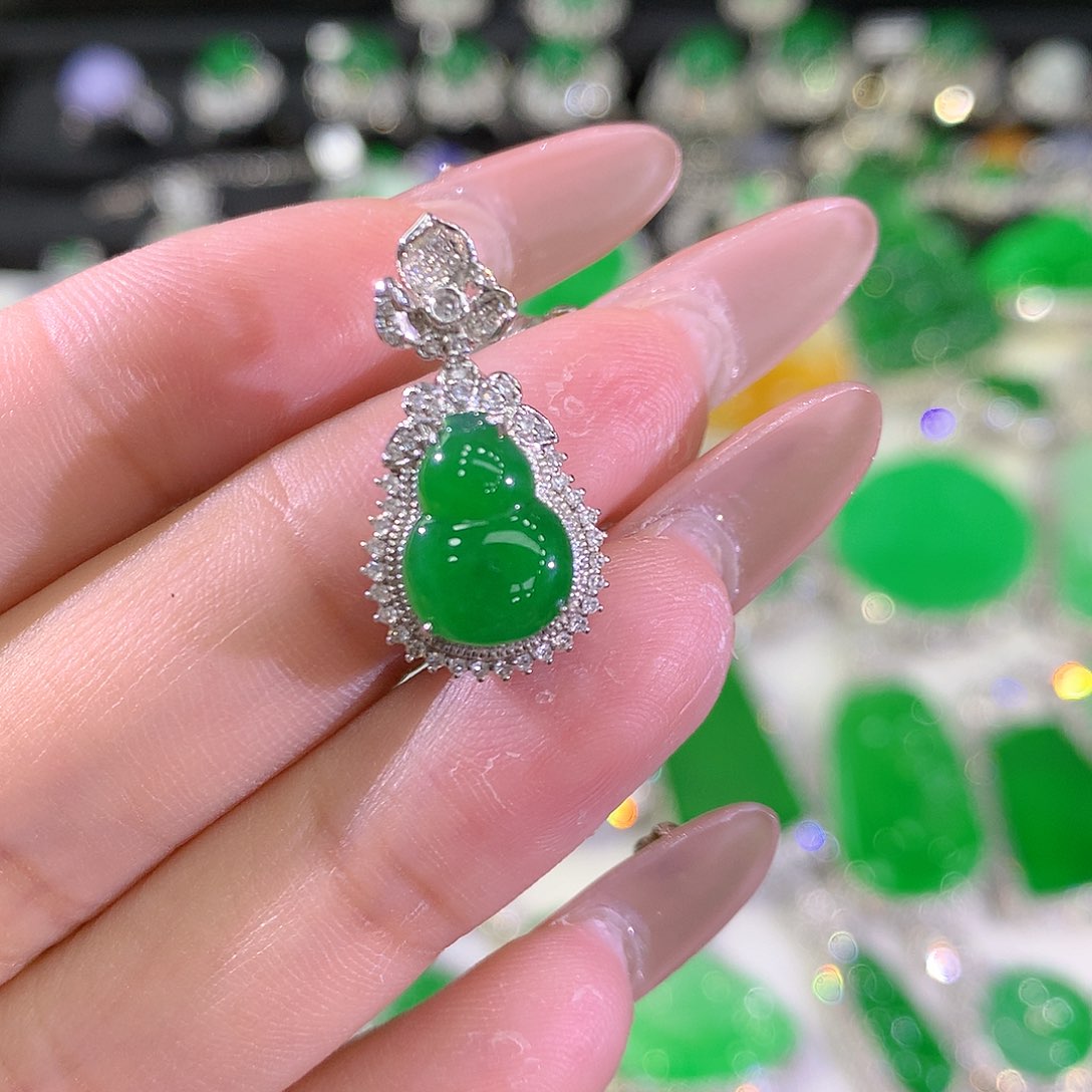 翡翠颈饰18K金镶嵌11111111