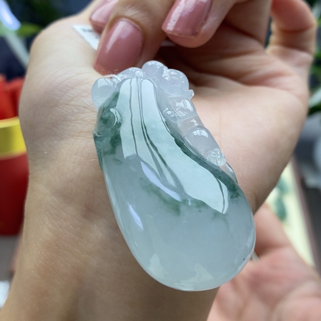 翡翠未镶嵌颈饰吊坠34