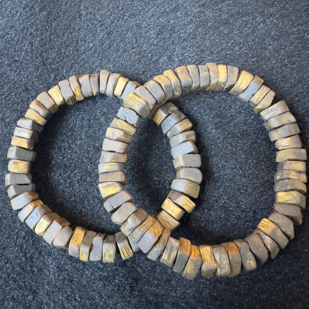 沉香8mm随形方珠单圈沉水浮手串精致情侣多样性发一