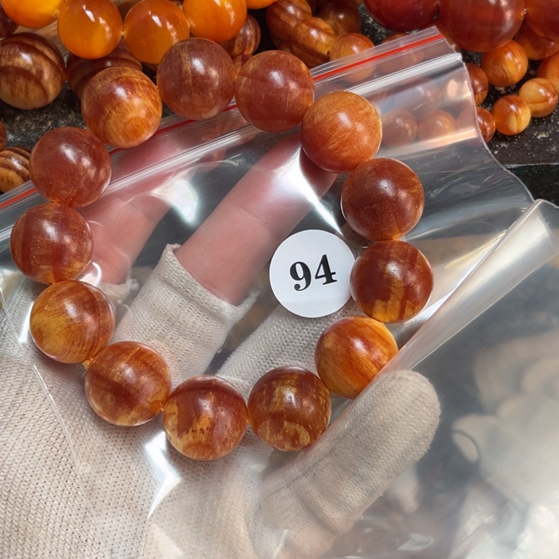 松木（琥珀木）手串/手链一**光94