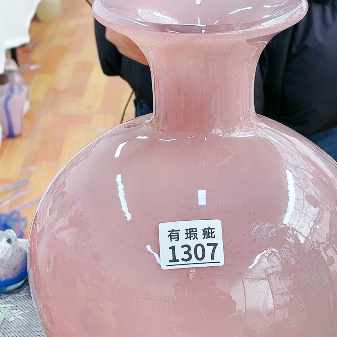 J***高福利不退不换琉璃花瓶艺术品