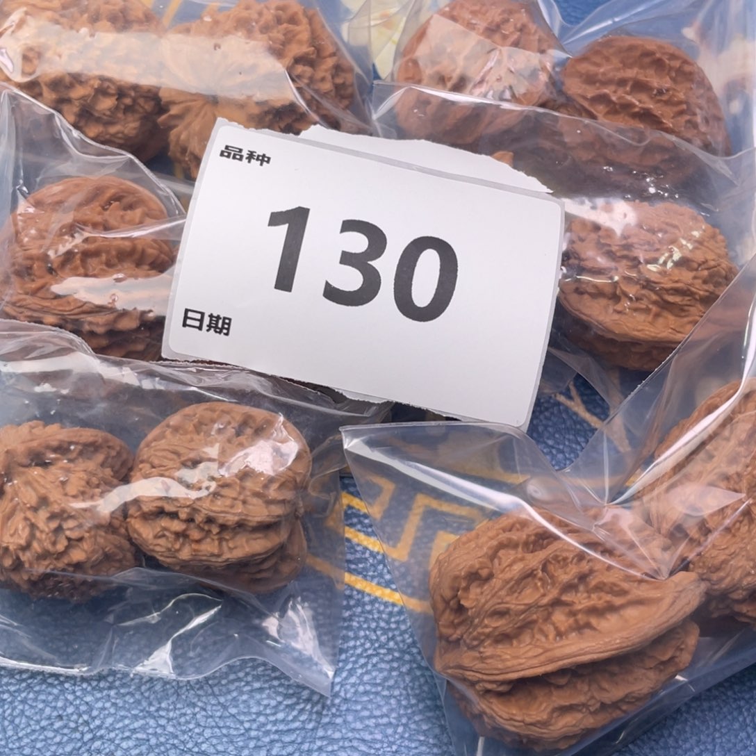 文玩核桃把件130号6对带将军