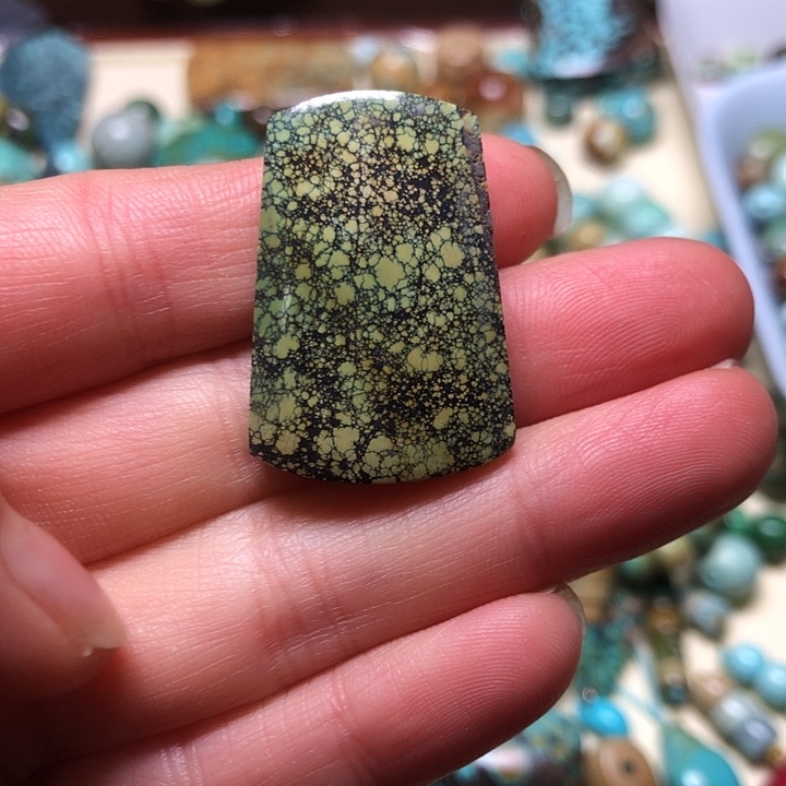 绿松石未镶嵌无事牌（29*19*5）