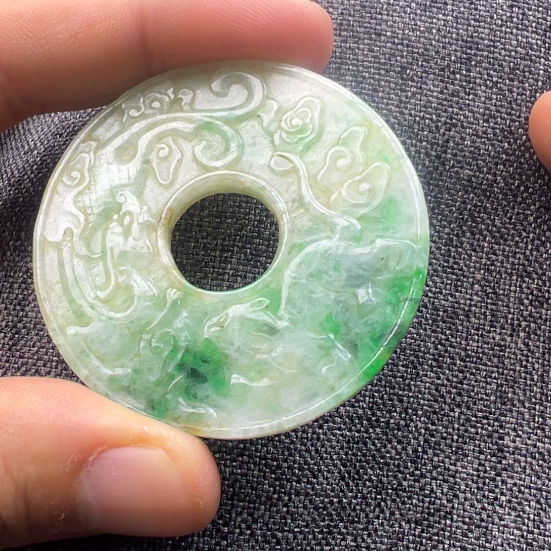 翡翠未镶嵌颈饰888