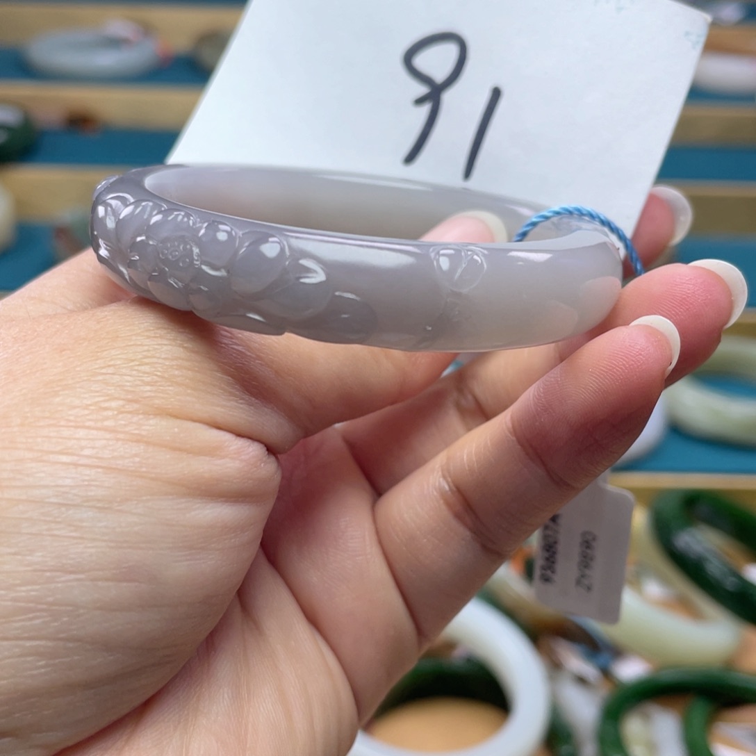 未镶嵌手镯和田玉圈口51