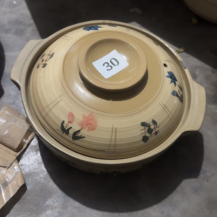 姜***心瓷片陶瓷盘子碗啥都有