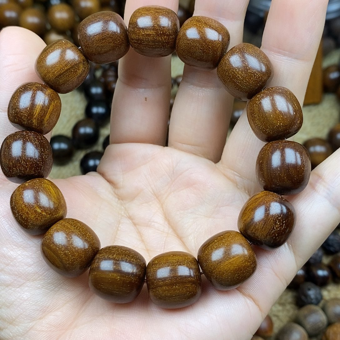 其他贡木1516巴布亚新几内亚贡