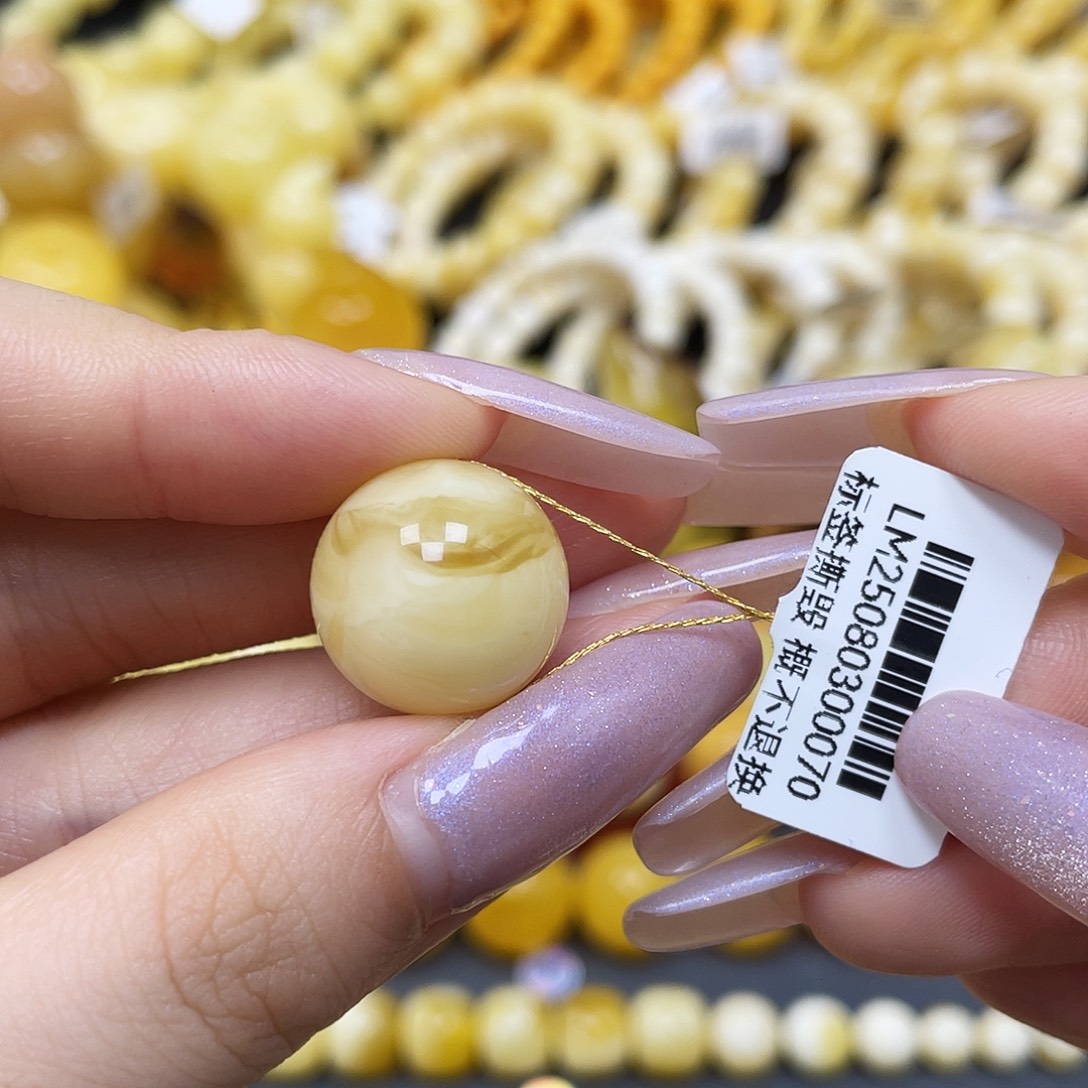 琥珀未镶嵌裸石圆珠16.5mm