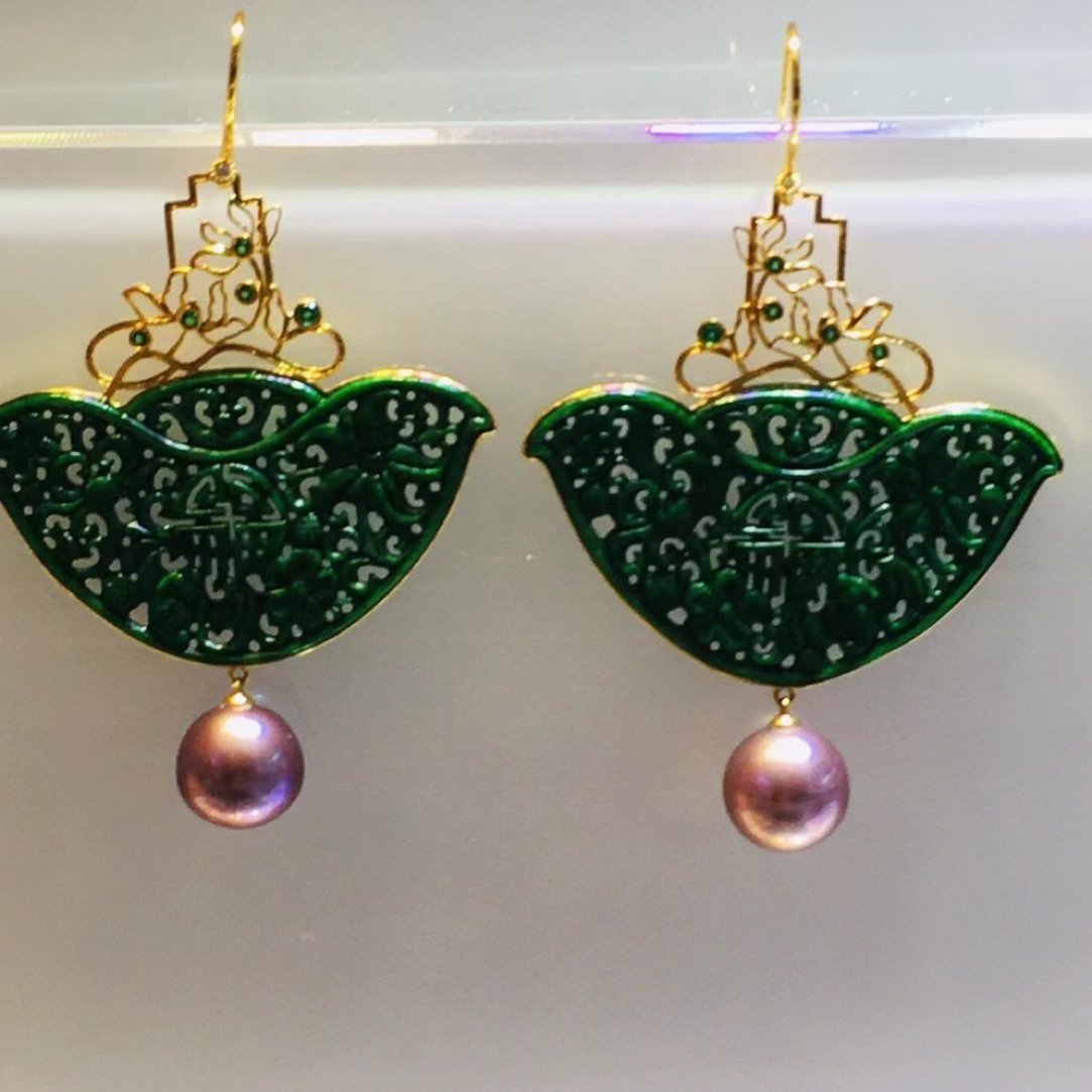 天然缅甸翡翠干青镂空牙签工艺.18k金镶嵌耳坠