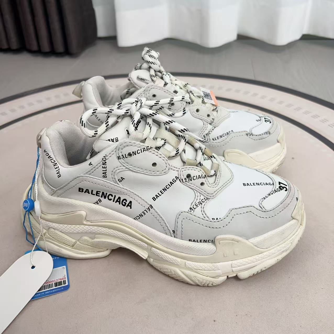 95新 Balenciaga/巴黎世家 老爹鞋37码/251030ZXJYQ05