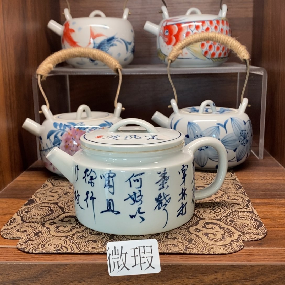 釉下手绘茶具微瑕手工绘制