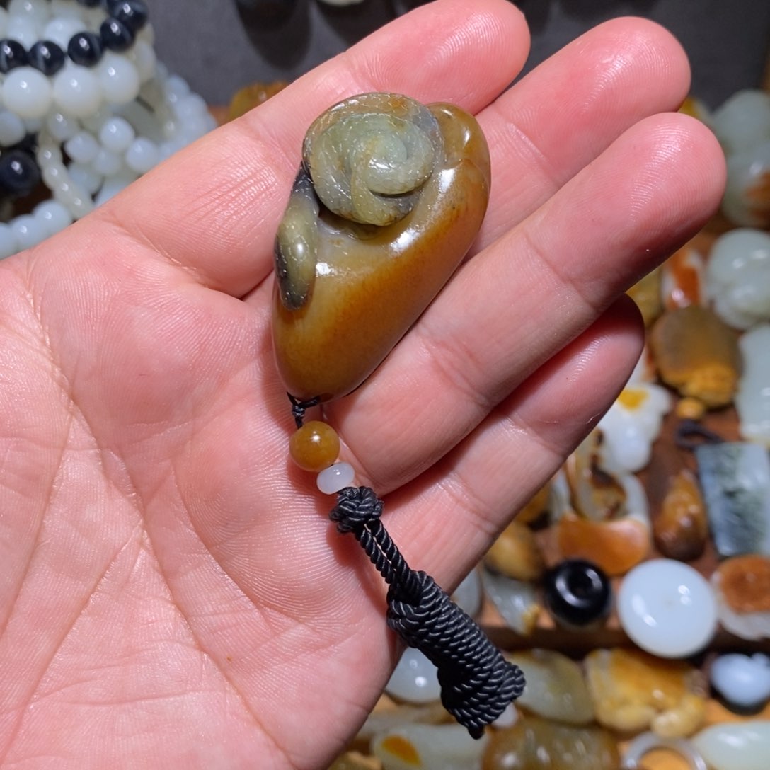 和田玉颈饰未镶嵌经****1