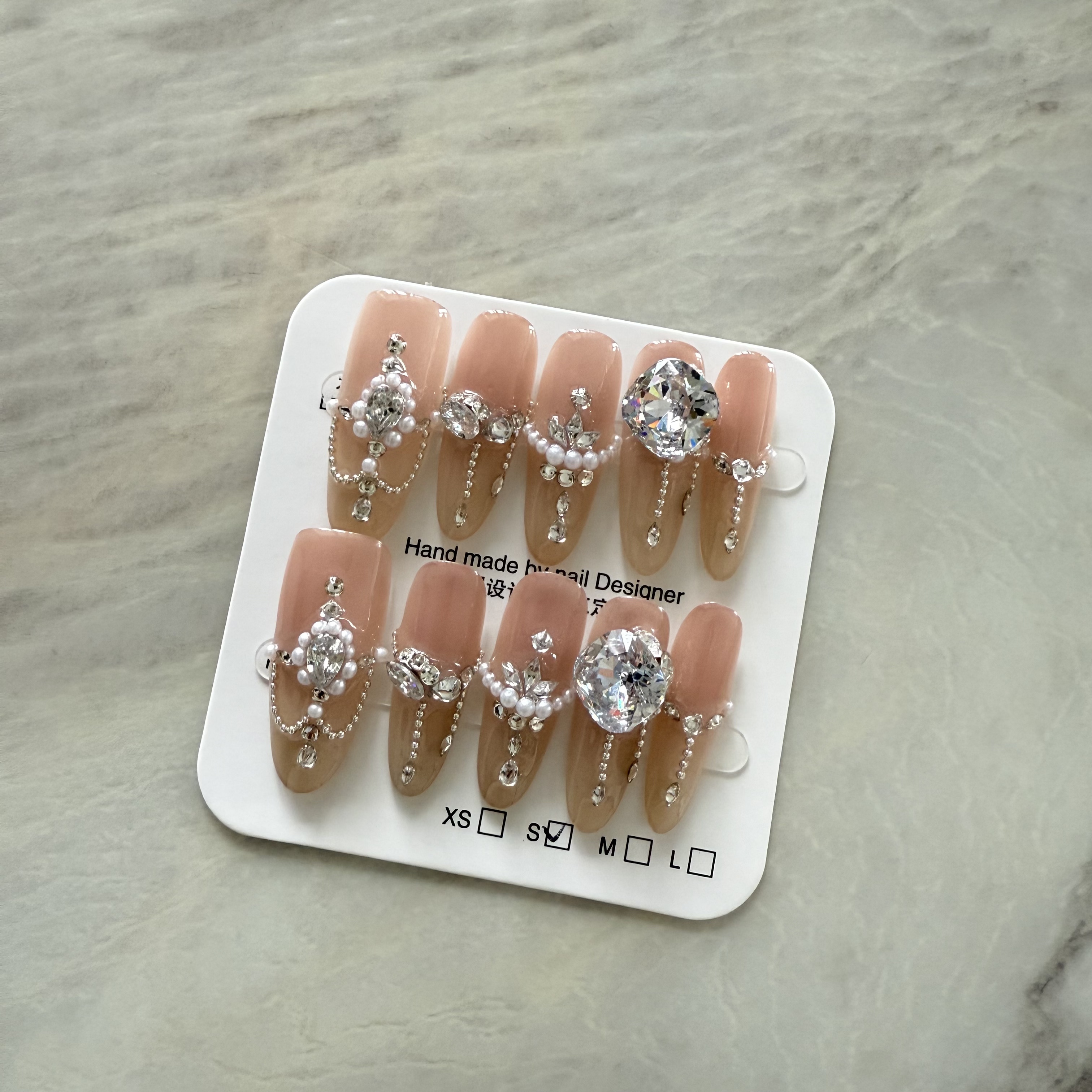 2.5邮费 指遇美甲未满三单补邮费