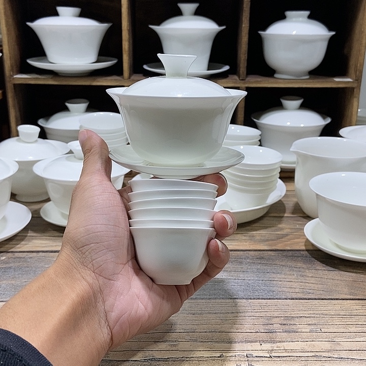 骨瓷大反口盖碗盖下约100ml+6玉兰杯35ml