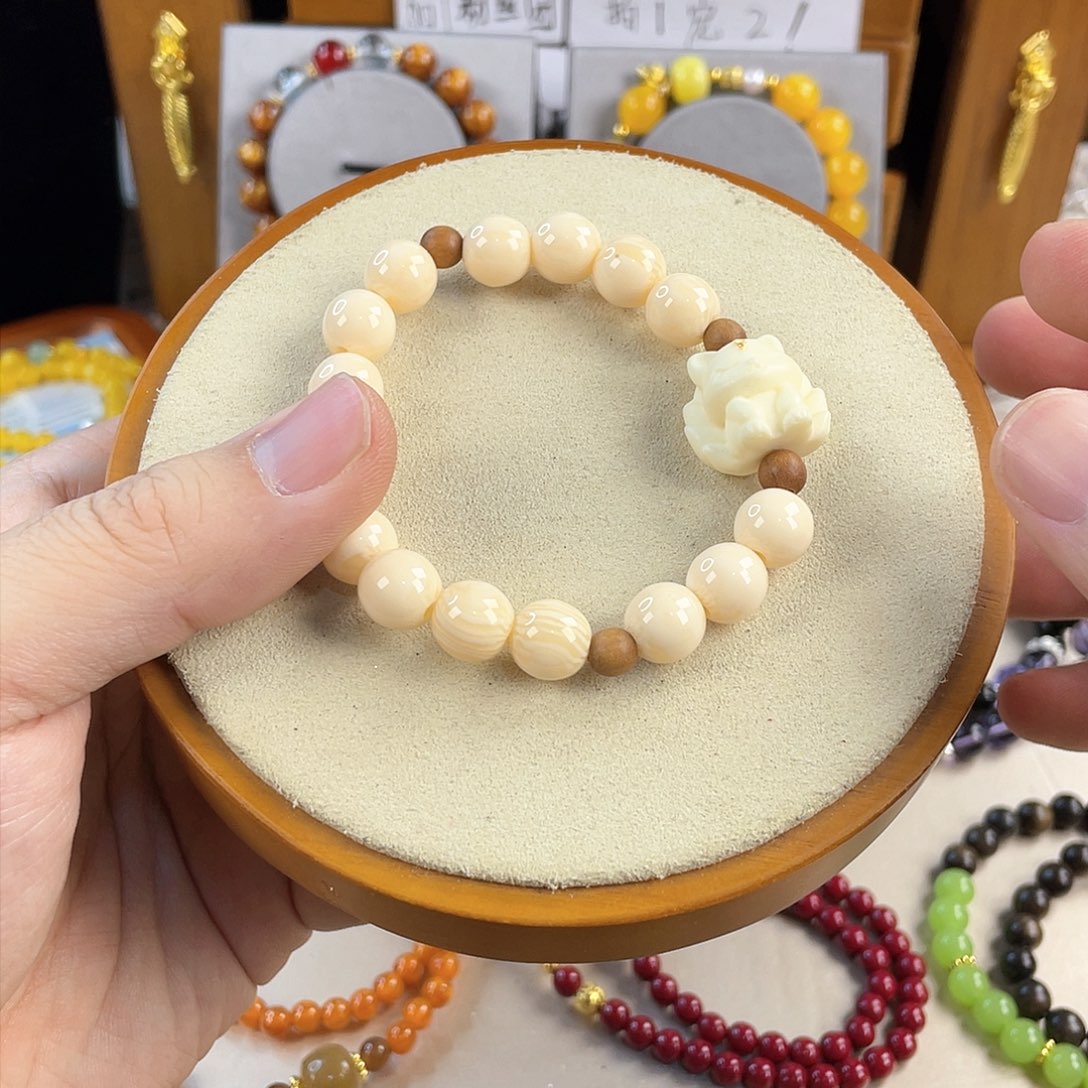 针钠钙石手饰银S925镀金镶嵌