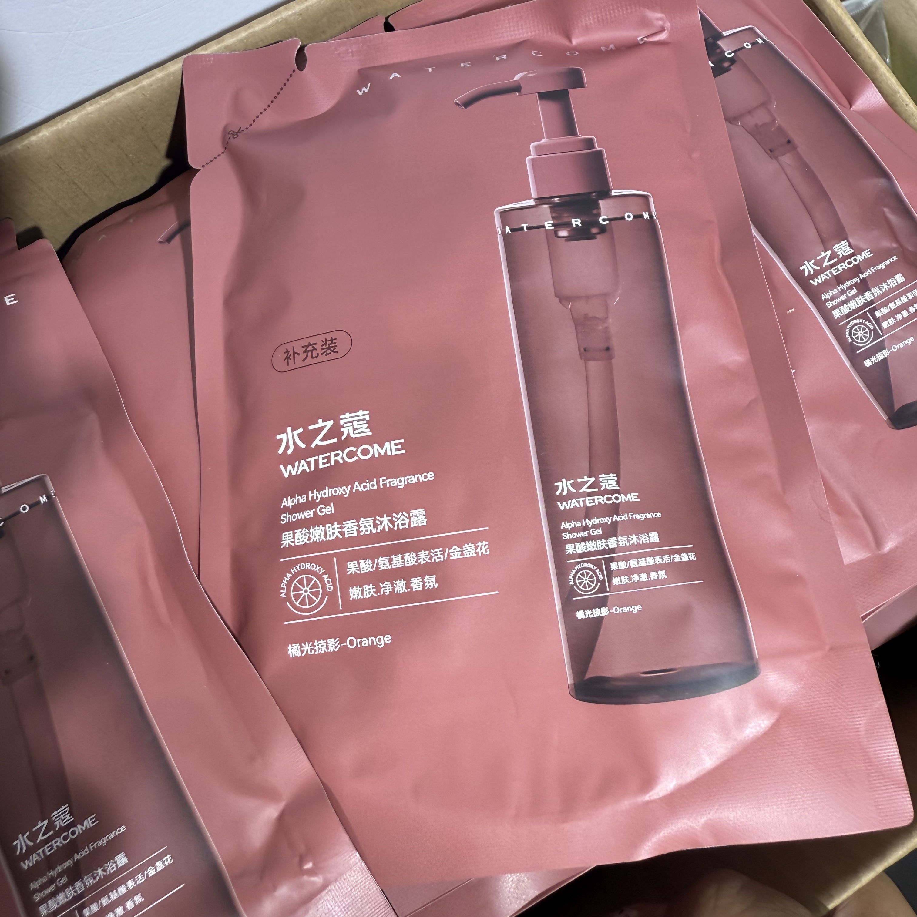 果酸嫩肤香氛沐浴露200ml
