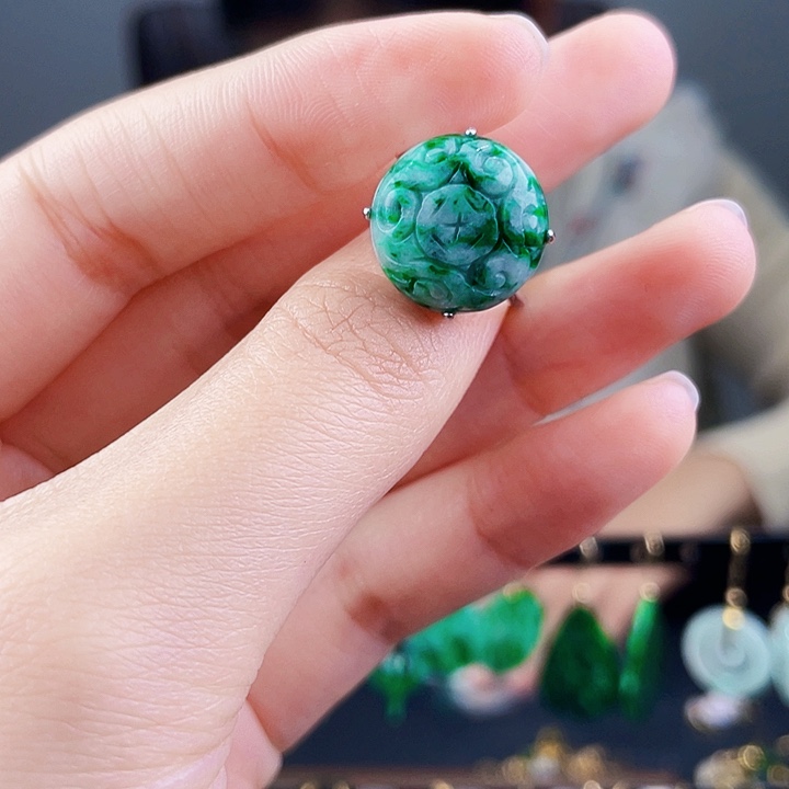 翡翠戒指银S925镶嵌饰品