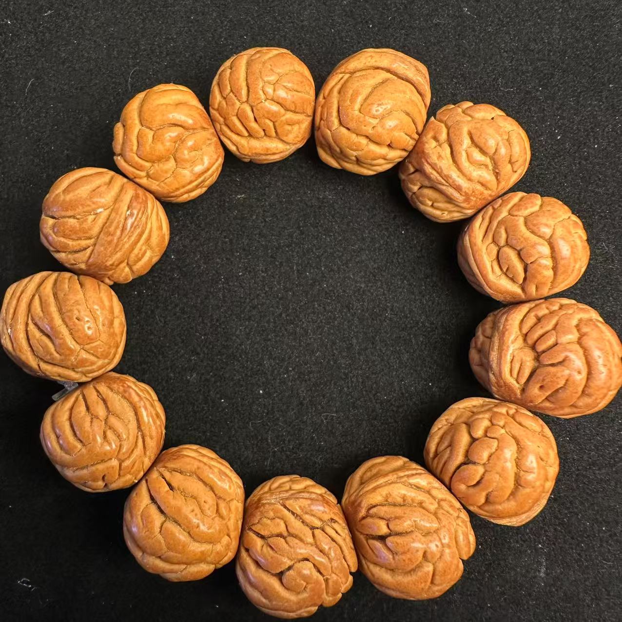 打底桃核霸王龙手串——465