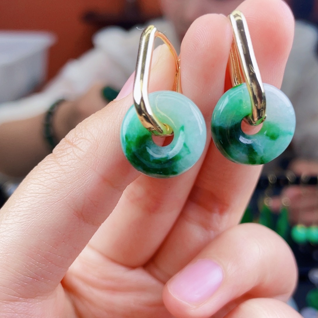 翡翠未镶嵌耳饰饰品