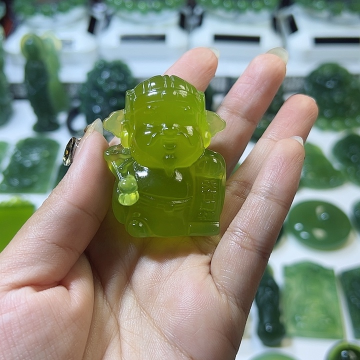 蛇纹石玉颈饰未镶嵌只****气