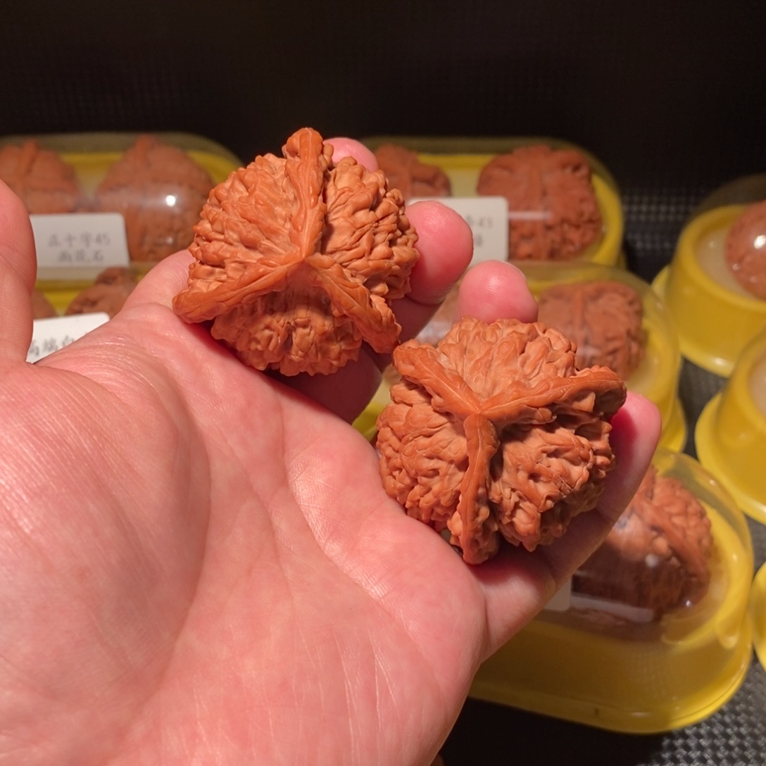 46麒麟纹官帽正球奔精品对