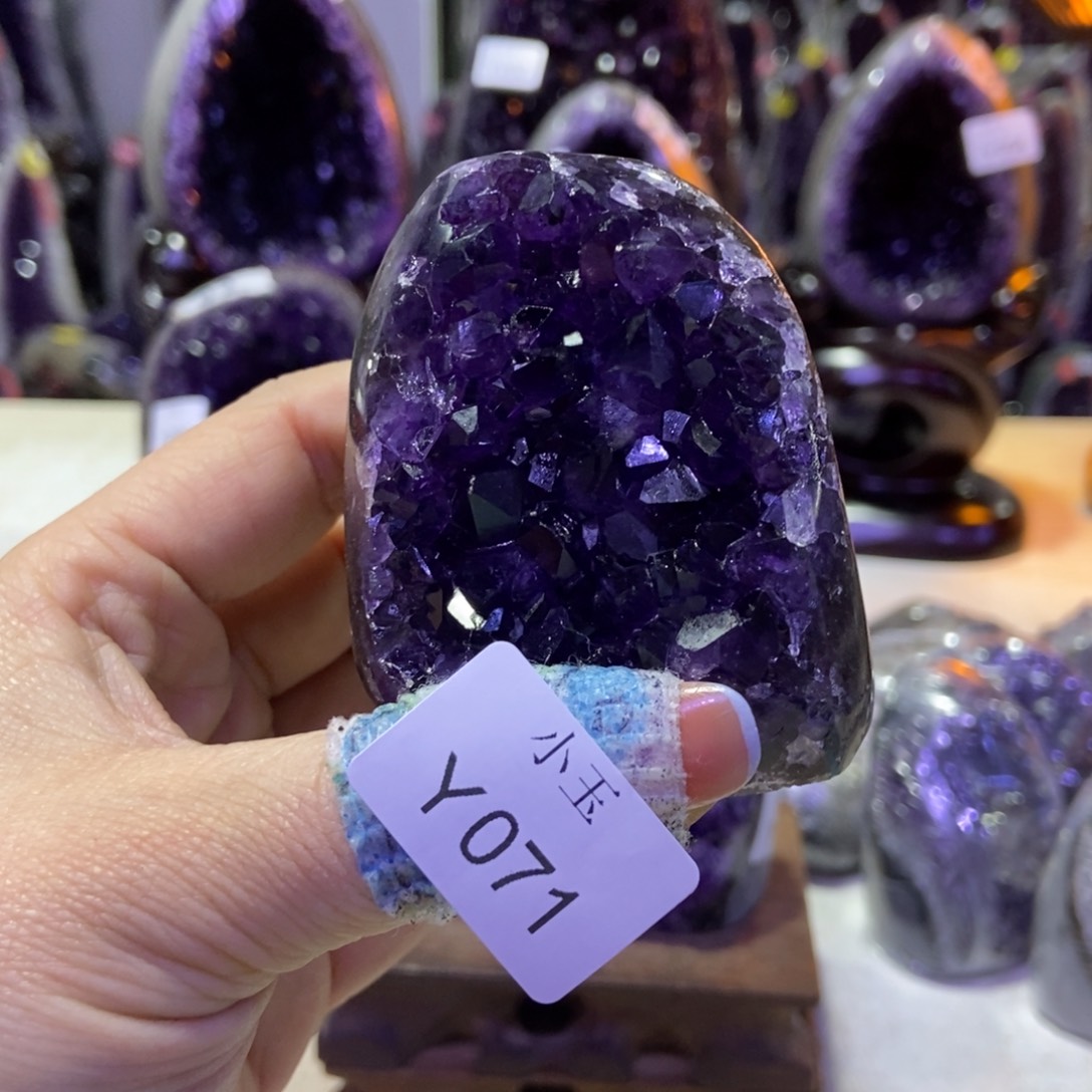 水晶摆件未镶嵌摆件