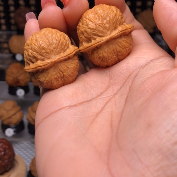 橄榄核吊坠11玄武绣球