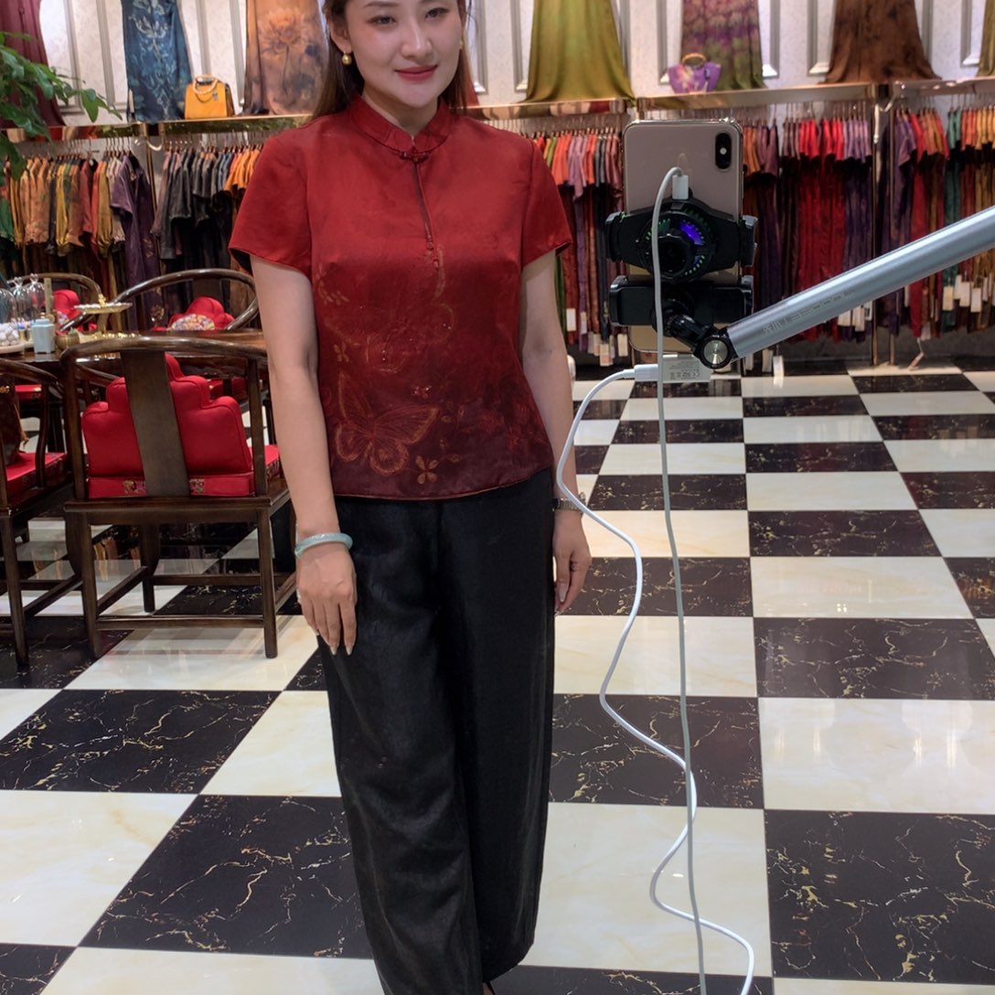 随*@香云纱花萝上衣