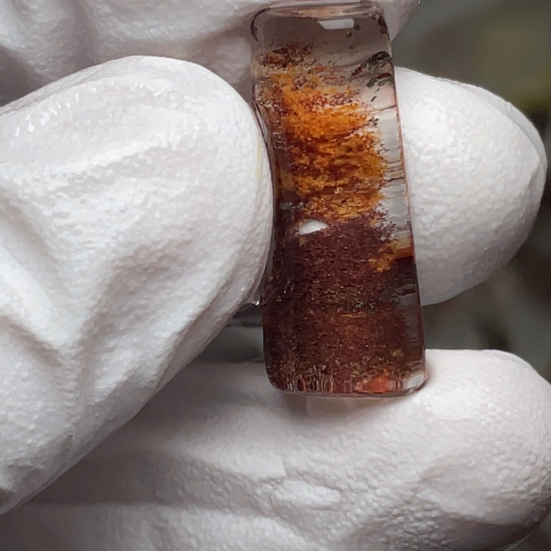 余***s水晶吊坠(不含链)未镶嵌