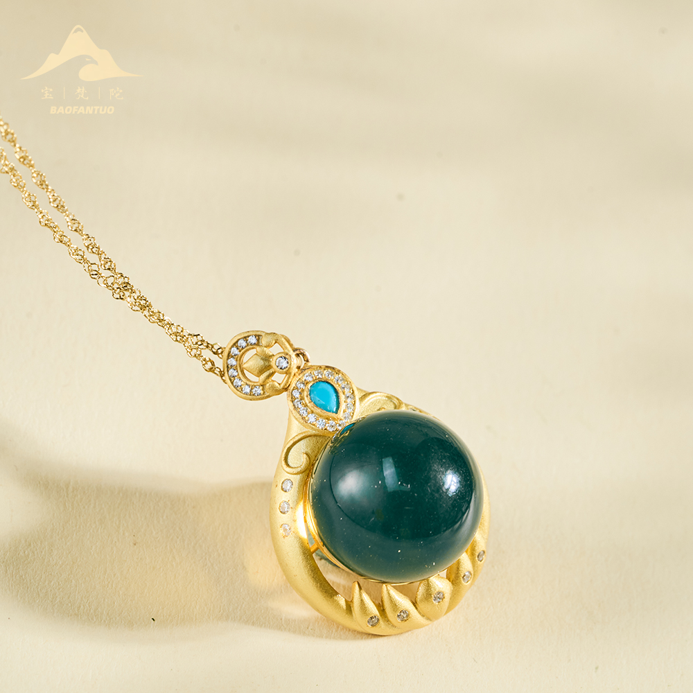 宝梵陀蓝珀吊坠   4289   kr