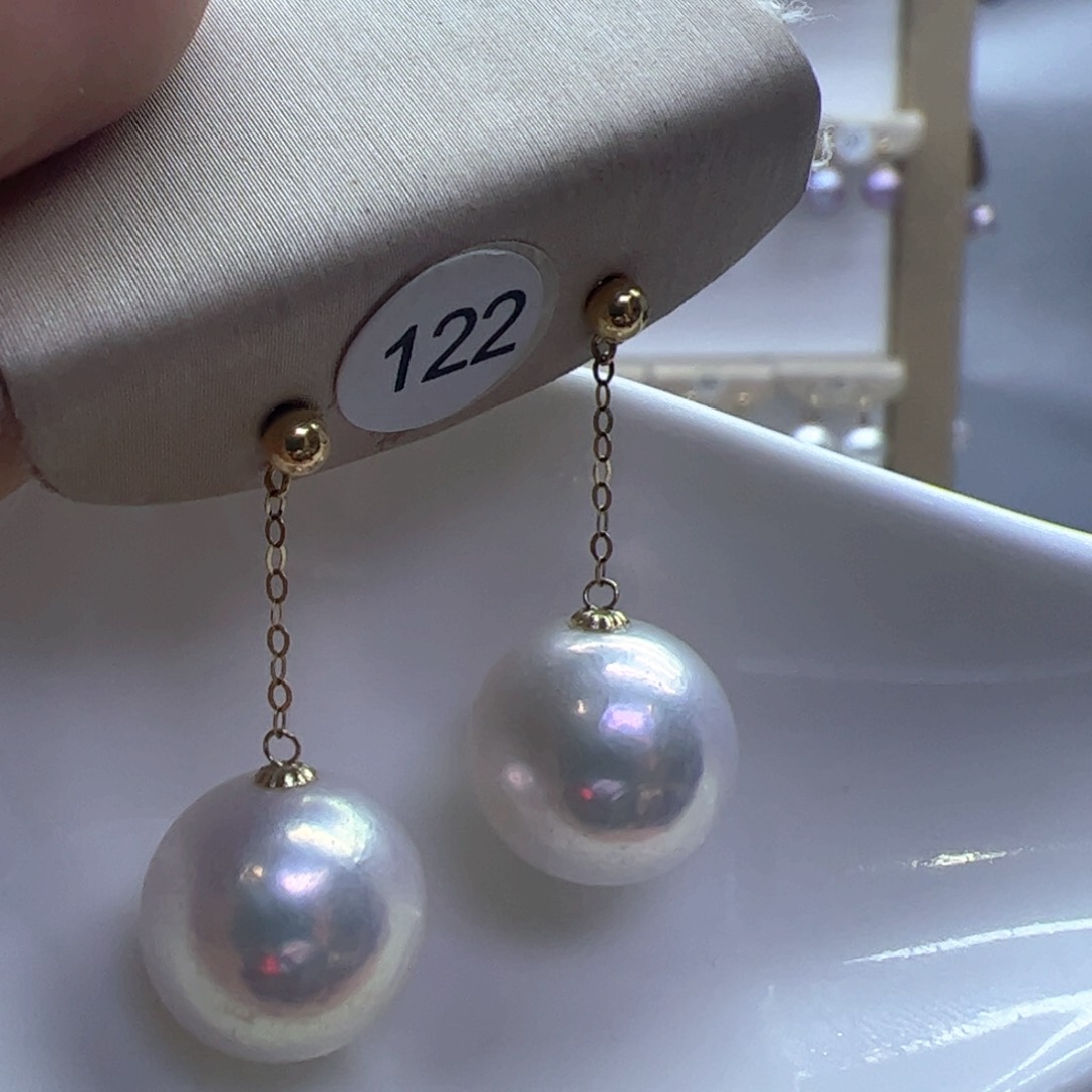 18K金镶嵌淡水珍珠耳饰