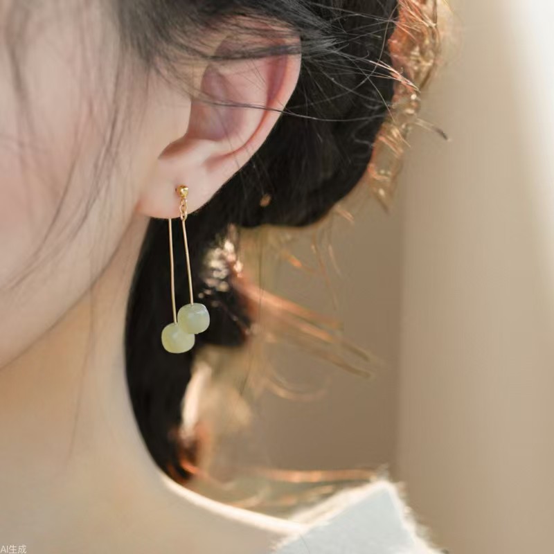 中式和田玉耳饰独特玉石s925纯银耳环新款爆款高级感耳扣女士气质