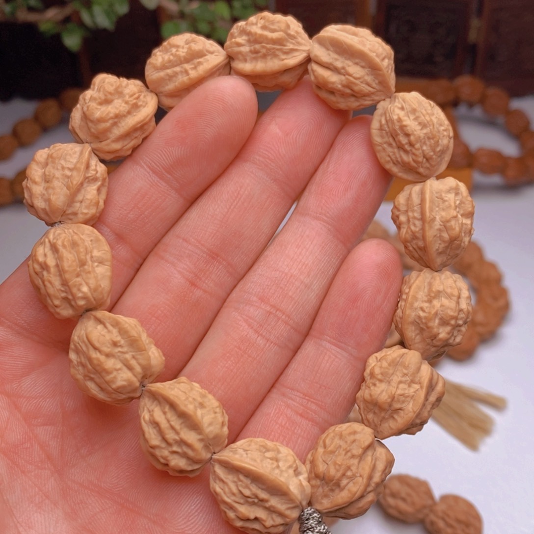 桃核手串蛤蟆头尺寸17