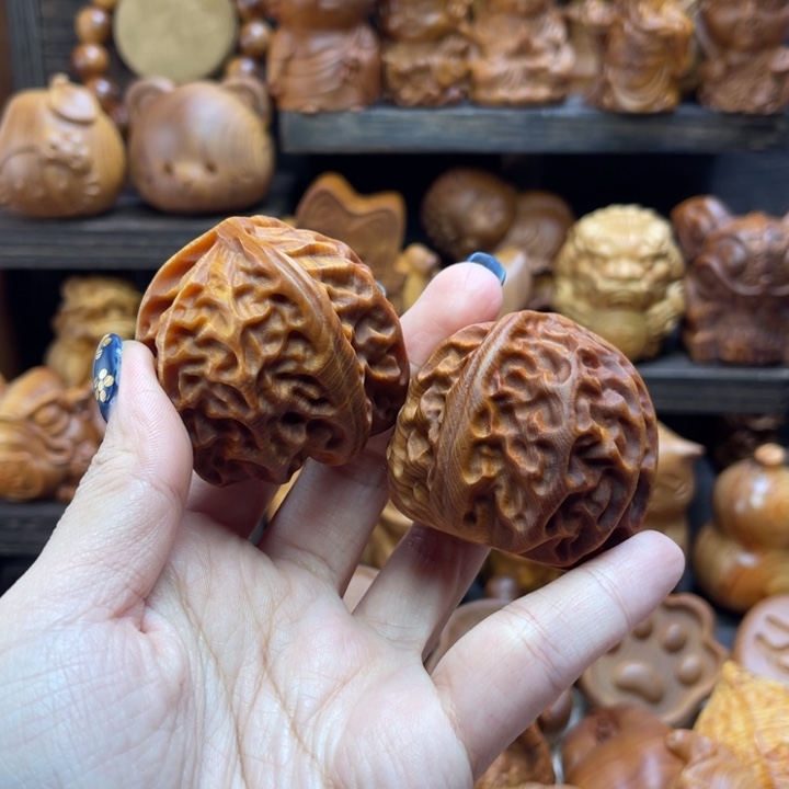 柏木（崖柏）核桃手球一对（清仓福利）