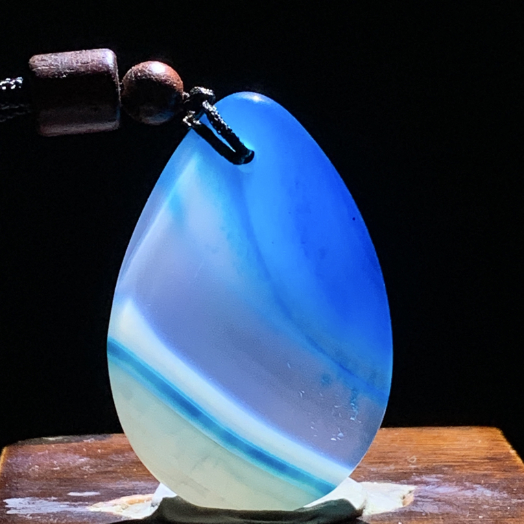 巴西玛瑙蓝色水滴画面意境毛衣链440尺寸43/30/8mm