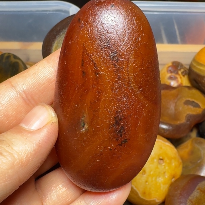 砖雕1****4马达加斯加奇石手把件浮雕