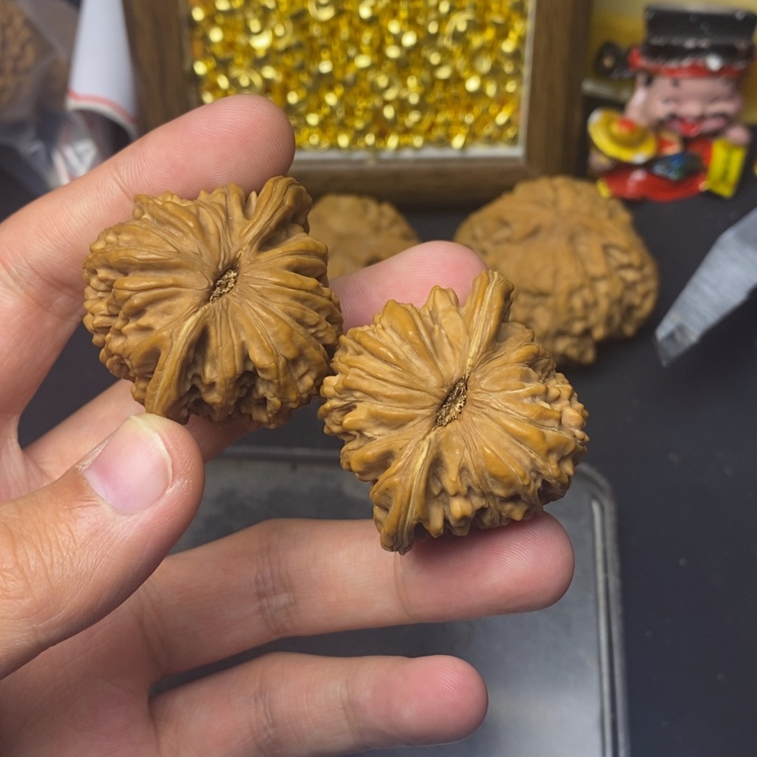 吊坠文玩核桃四座楼